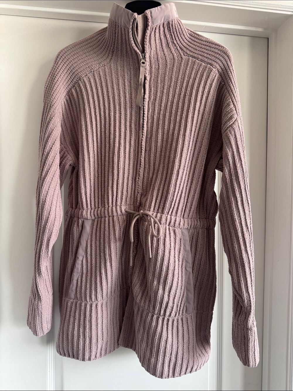 Women's Dusty Pink Ribbed Zip-Up Jacket with Drawstring Waist